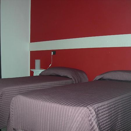 Hotel Due Spade Fidenza Exterior foto